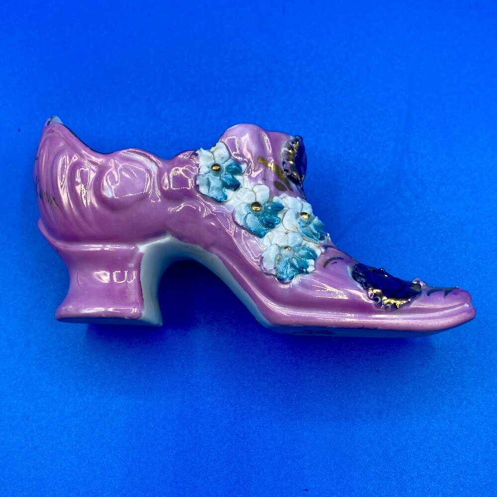 VINTAGE VICTORIAN PORCELAIN Pink AND GOLD SLIPPER Antique Germany